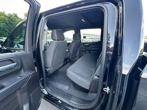 Used 2021 Chevrolet Silverado 1500 Custom AWD/4WD image 18