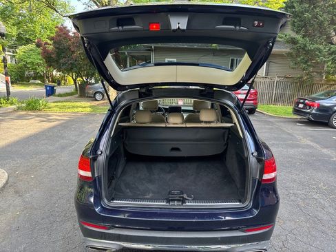Used 2016 Mercedes-Benz GLC 300 4MATIC image 35