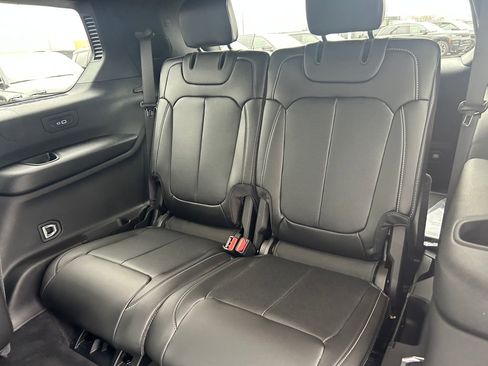 New 2025 Jeep Grand Cherokee L Limited image 23