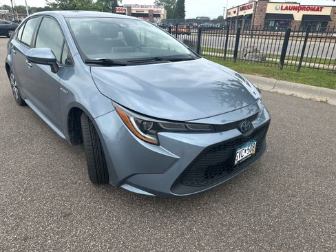 Used 2021 Toyota Corolla LE FWD image 7