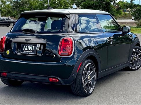 Certified 2024 MINI Cooper SE w/ MINI Resolute Edition image 13