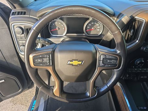 Certified 2021 Chevrolet Silverado 2500 High Country w/ Safety Package II image 11