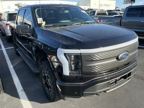 Used 2023 Ford F150 Lightning XLT image 3