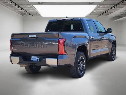 Used 2024 Toyota Tundra Limited AWD/4WD image 6