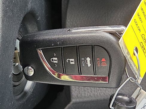 Used 2023 Toyota Camry LE image 22