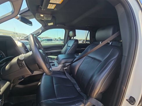 Used 2020 Ford Expedition XLT w/ Equipment Group 201A RWD image 14