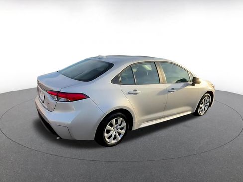 Used 2025 Toyota Corolla LE image 15