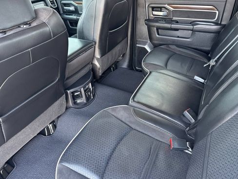 Used 2024 RAM 2500 Laramie AWD/4WD image 12