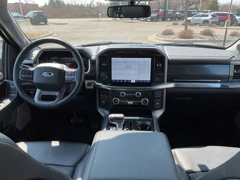 Used 2023 Ford F150 Lariat w/ Trailer Tow Package AWD/4WD image 17