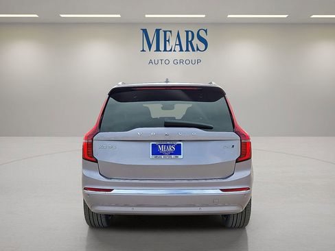 New 2026 Volvo XC90 B6 Plus w/ Protection Package Premier image 4