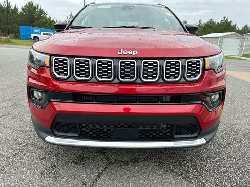 Used 2025 Jeep Compass Limited AWD/4WD image 30