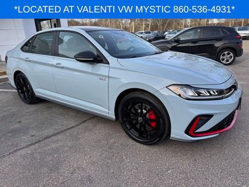 Certified 2025 Volkswagen Jetta GLI Autobahn w/ GLI Black Package image 3