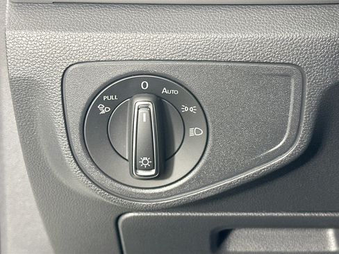 Used 2023 Volkswagen Atlas SE FWD image 10