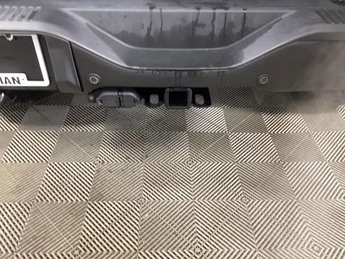 Used 2022 Ford Bronco Badlands image 27