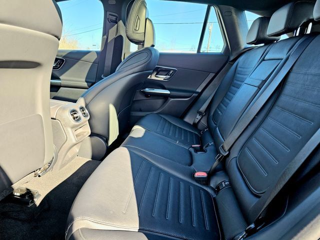 New 2026 Mercedes-Benz GLC 43 AMG 4MATIC image 14