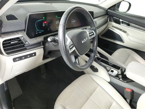 Used 2023 Kia Telluride EX image 20