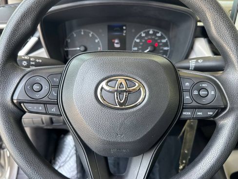 Certified 2023 Toyota Corolla LE w/ Carpet Mat Package (TMS) FWD image 28