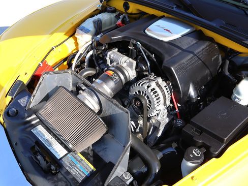 Used 2003 Chevrolet SSR w/ Preferred Equipment Group image 67