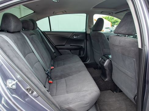 Used 2015 Honda Accord EX image 13