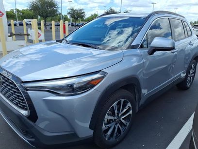Used 2022 Toyota Corolla Cross XLE w/ Convenience Package