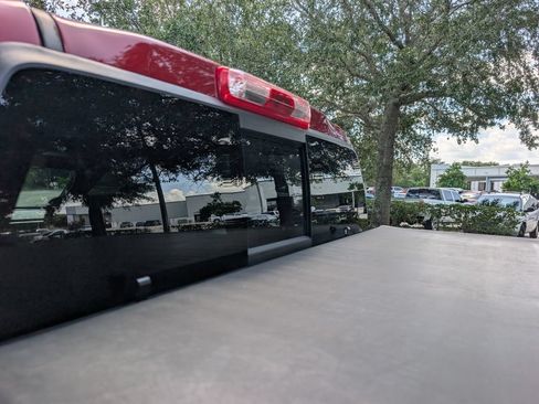 Used 2023 GMC Canyon Denali AWD/4WD image 15