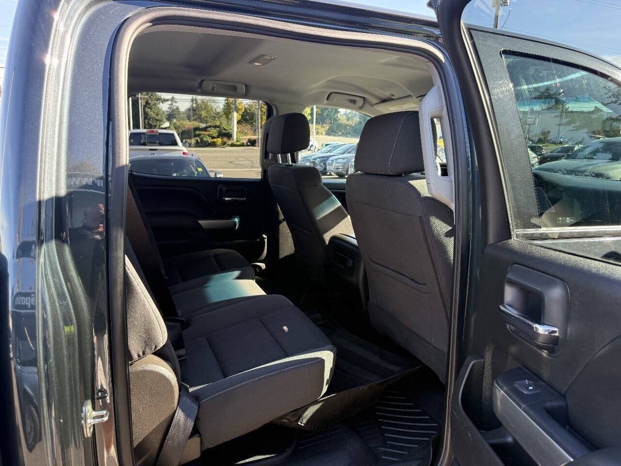 Used 2018 Chevrolet Silverado 2500 LT w/ LT Fleet Convenience Package AWD/4WD image 21