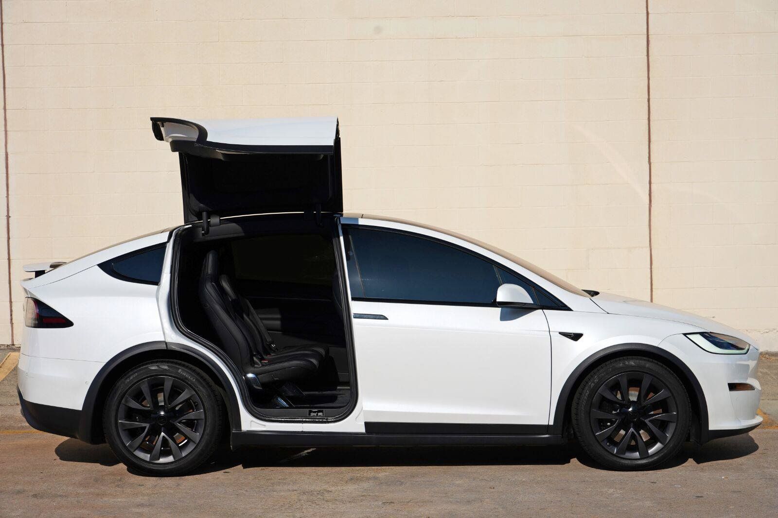 Used 2023 Tesla Model X AWD/4WD image 56