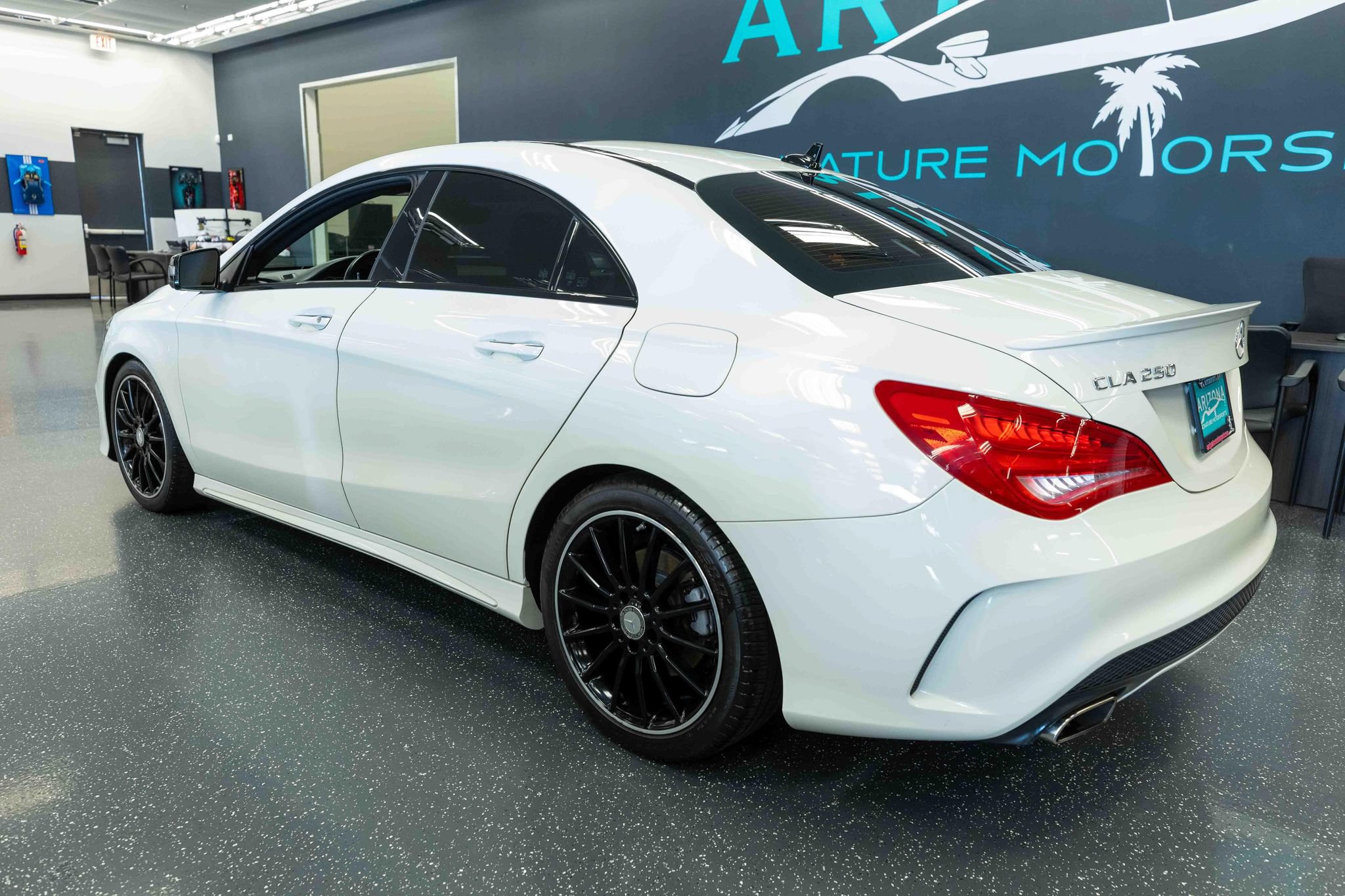 Used 2016 Mercedes-Benz CLA 250 4MATIC image 9