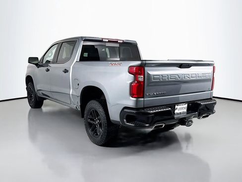 Used 2021 Chevrolet Silverado 1500 LT Trail Boss w/ Convenience Package II image 8