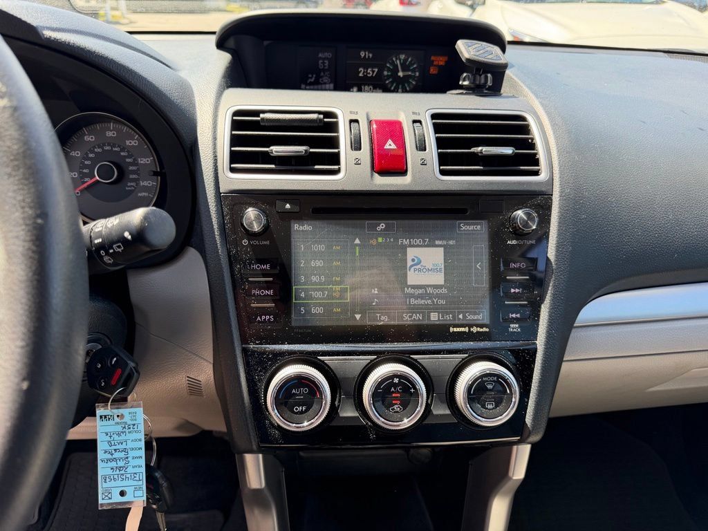 Used 2016 Subaru Forester 2.5i Limited AWD/4WD image 29