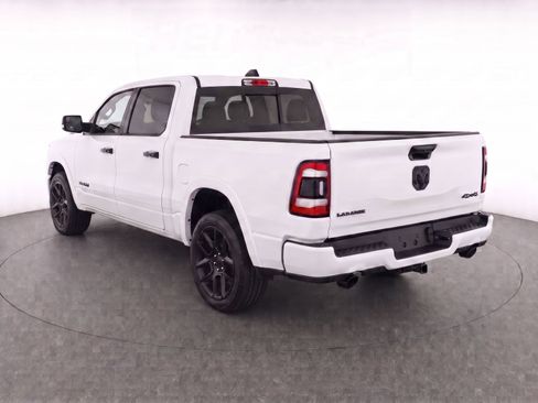 Used 2024 RAM 1500 Laramie AWD/4WD image 3
