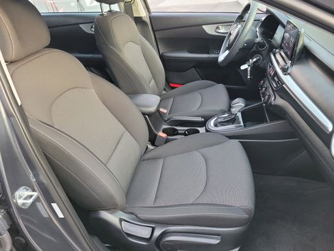 Used 2023 Kia Forte LXS image 20