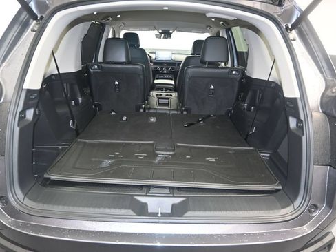 Certified 2025 Honda Pilot EX-L image 11