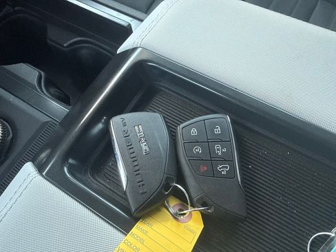 Used 2025 GMC Hummer EV 3X AWD/4WD image 33