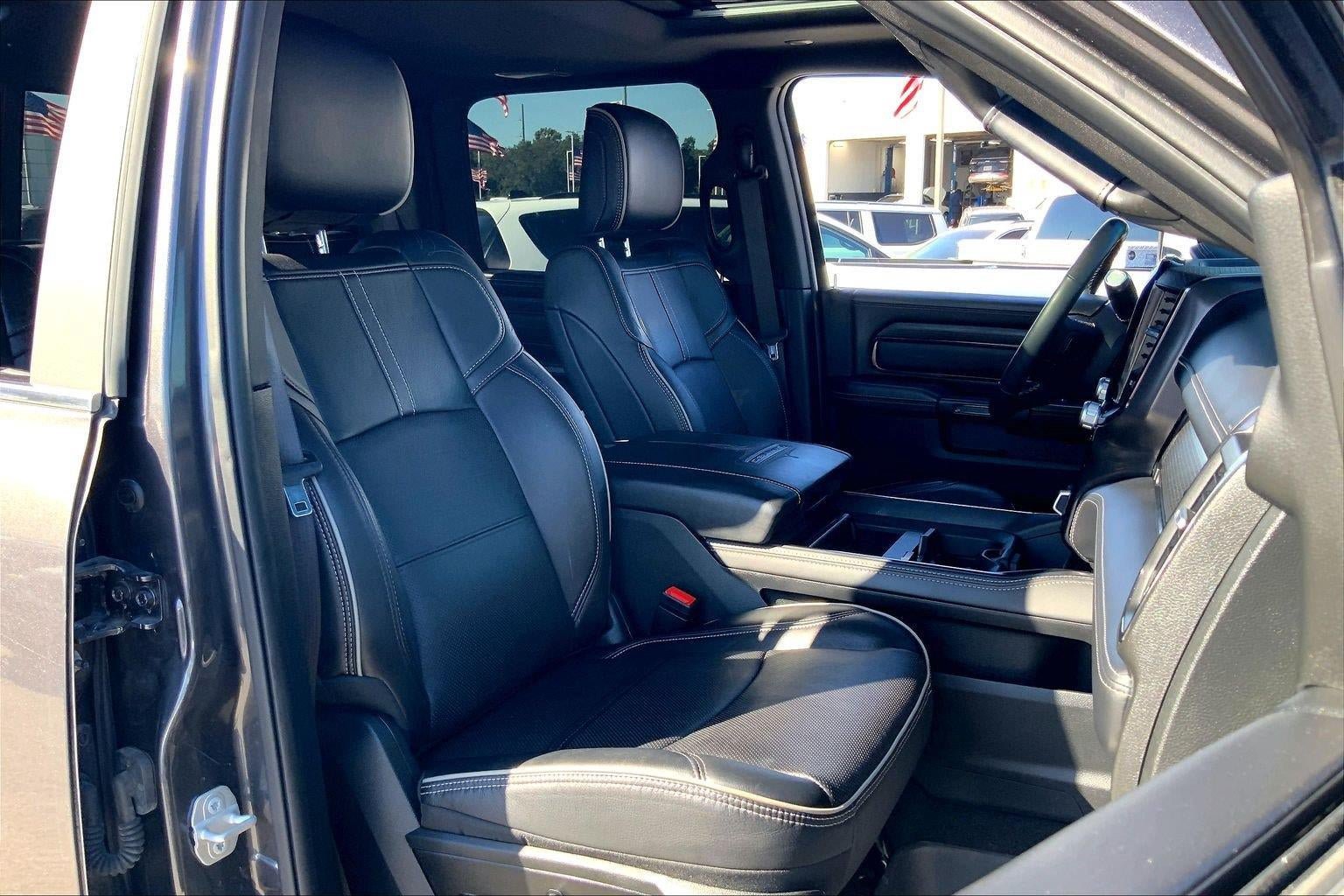 Used 2024 RAM 3500 Limited AWD/4WD image 7