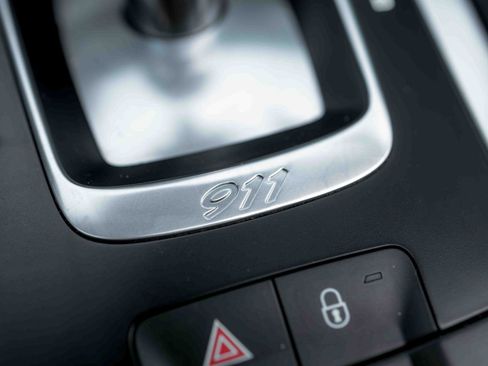 Used 2017 Porsche 911 Carrera image 66