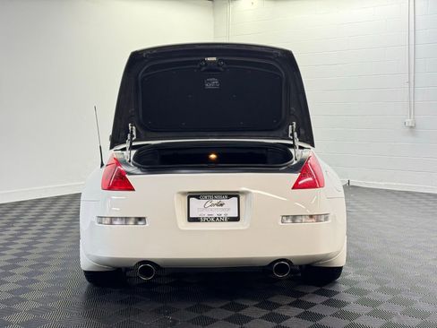 Used 2009 Nissan 350Z Touring image 20