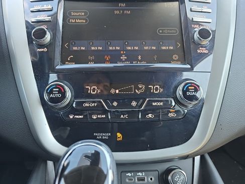 Used 2020 Nissan Murano SL w/ Moonroof Package image 17