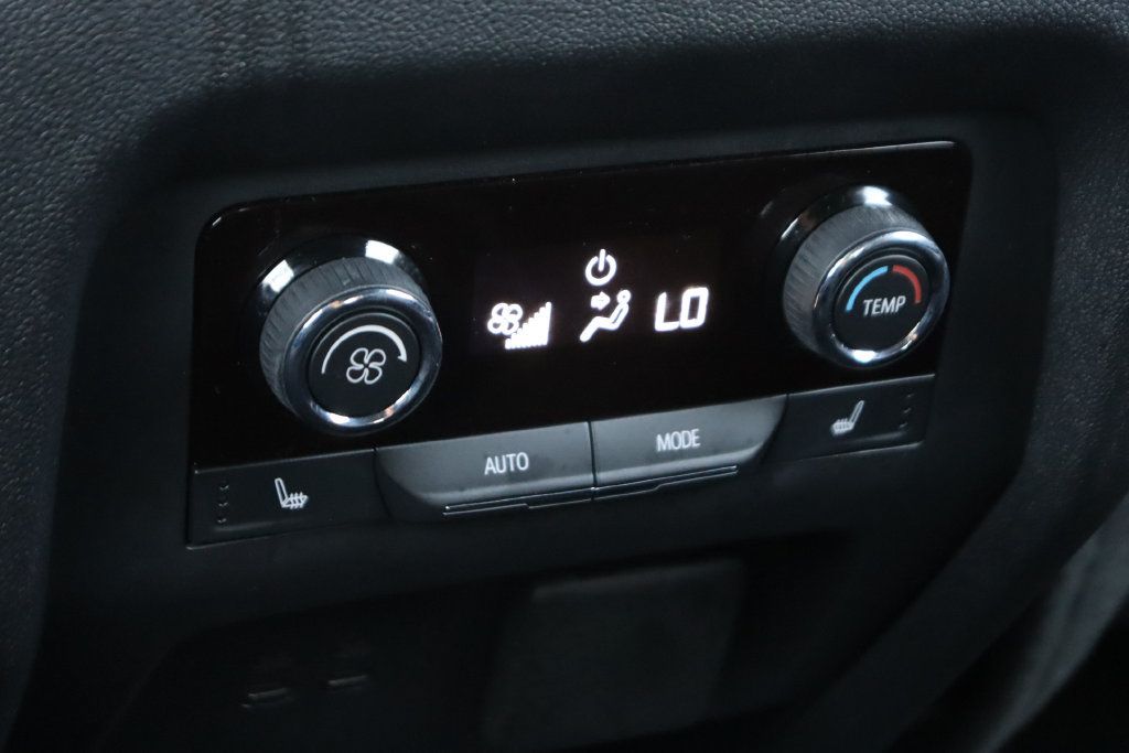 Used 2026 Chevrolet Traverse RS w/ LPO, Floor Liner Package FWD image 42
