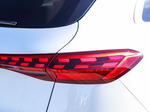 New 2025 Audi SQ5 Premium Plus image 10