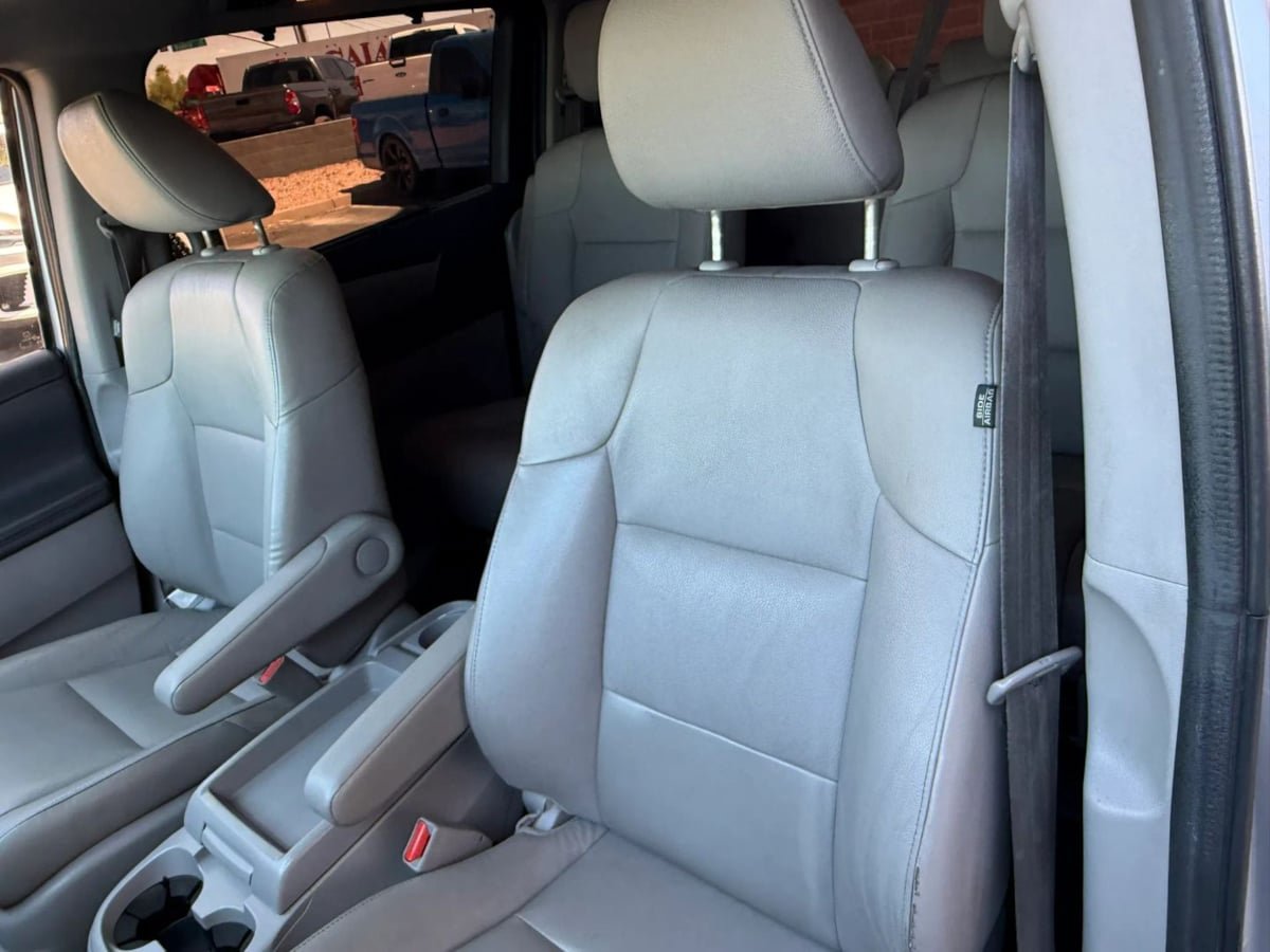 Used 2016 Honda Odyssey EX-L image 42