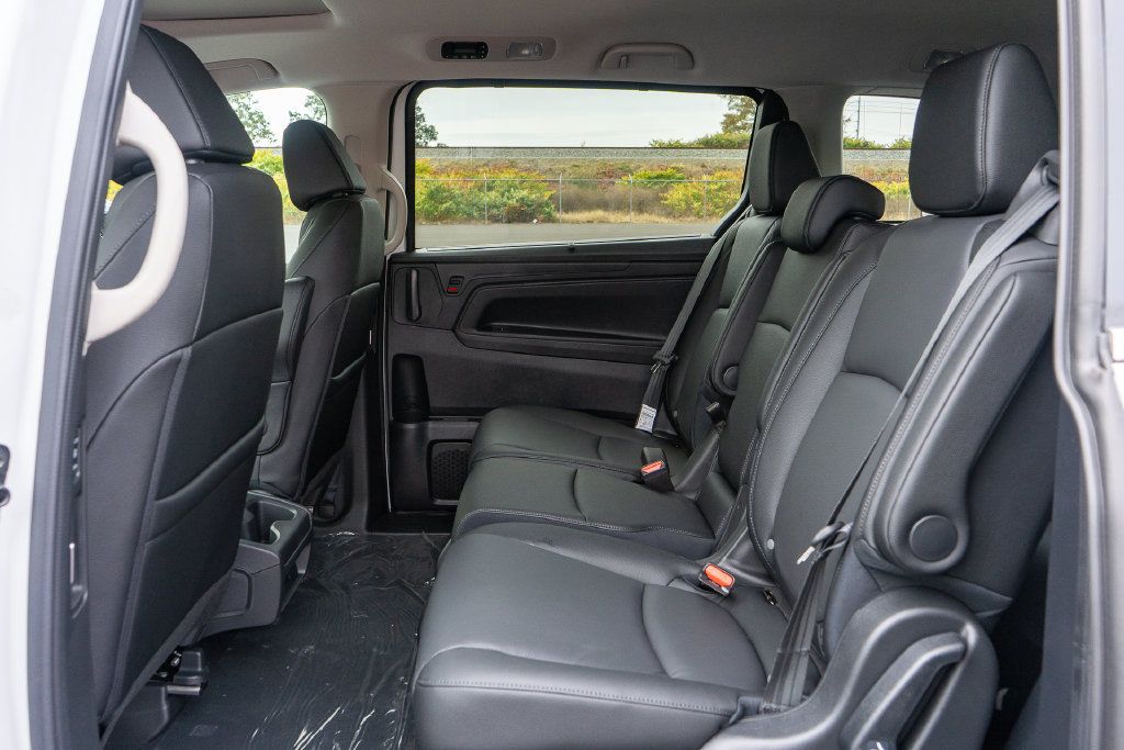 New 2027 Honda Odyssey EX-L image 11