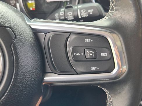 Used 2023 Jeep Wrangler Unlimited Sahara w/ Cold Weather Group AWD/4WD image 30