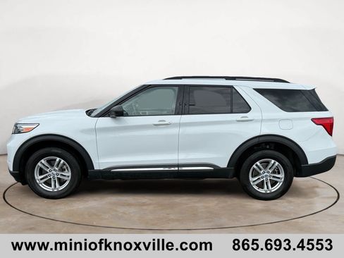 Used 2023 Ford Explorer XLT w/ Equipment Group 202A AWD/4WD image 6