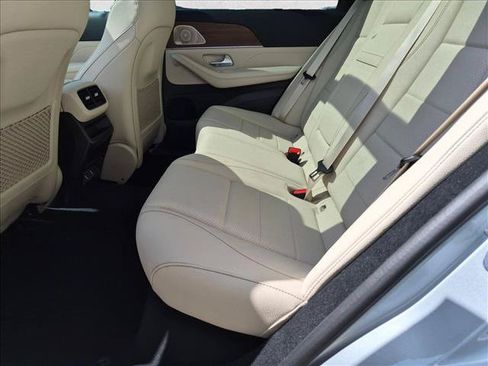 New 2026 Mercedes-Benz GLE 350 4MATIC image 14