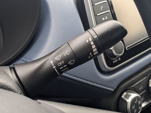 New 2025 Nissan Versa SV w/ Trunk Package image 24