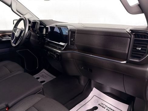Used 2024 Chevrolet Silverado 1500 RST image 28