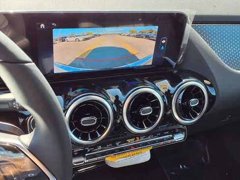 New 2026 Mercedes-Benz GLA 250 GLA 250 image 6