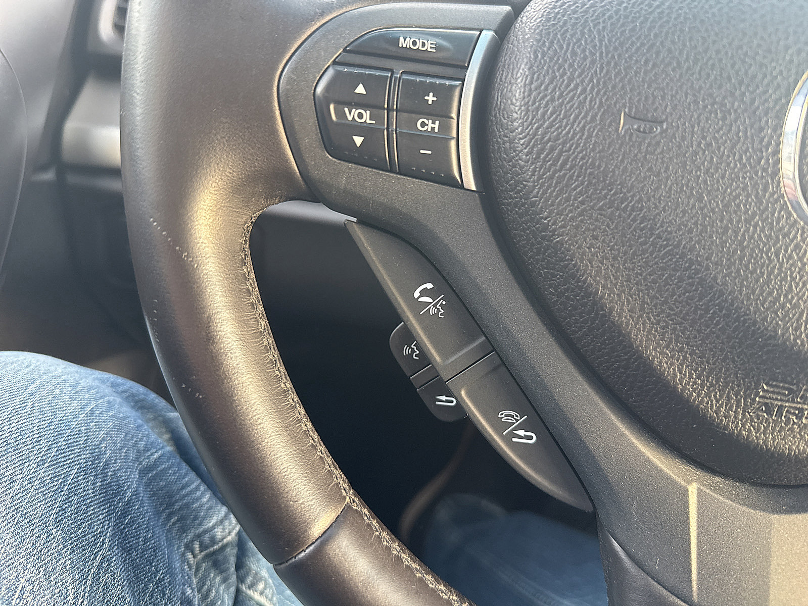 Used 2009 Acura TSX w/ Technology Package FWD image 38