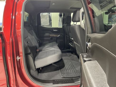 Used 2022 Chevrolet Silverado 1500 RST w/ Safety Package image 18